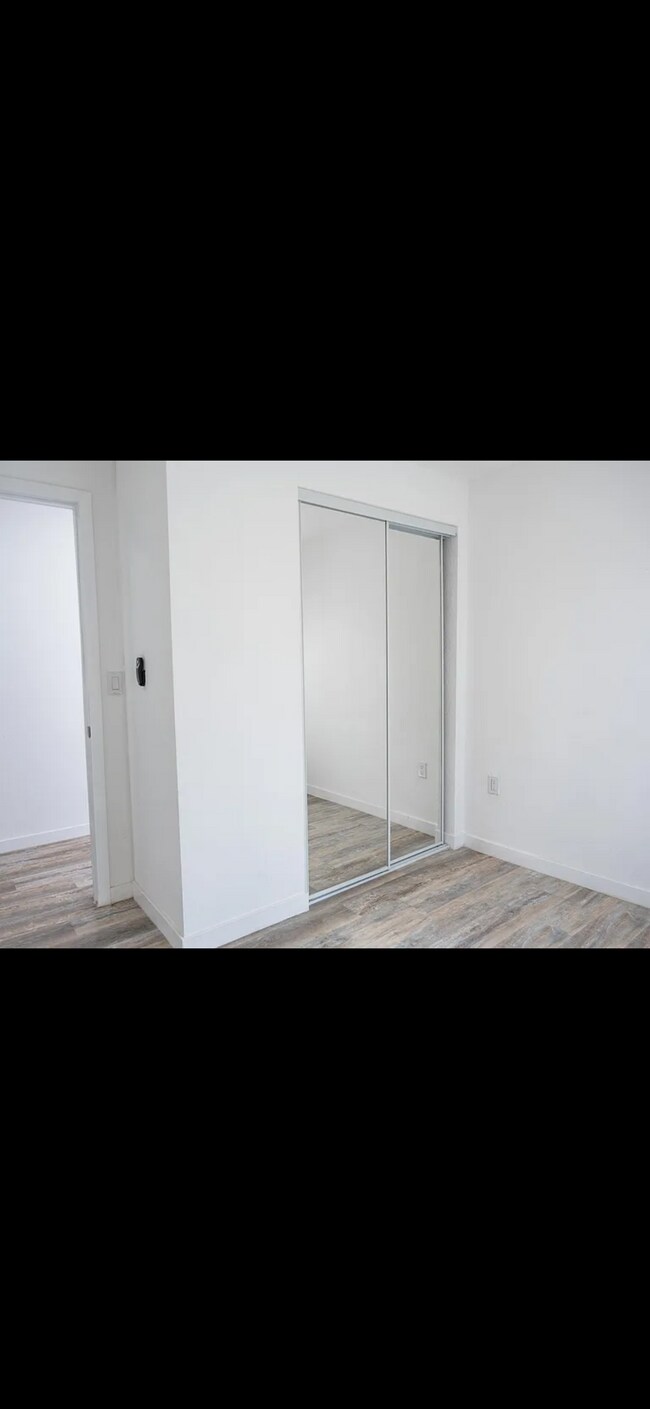 Foto del edificio - 8921 Cottonwood Ave