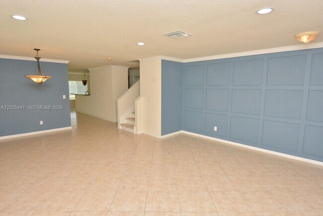 Foto del edificio - 4648 56th Ln