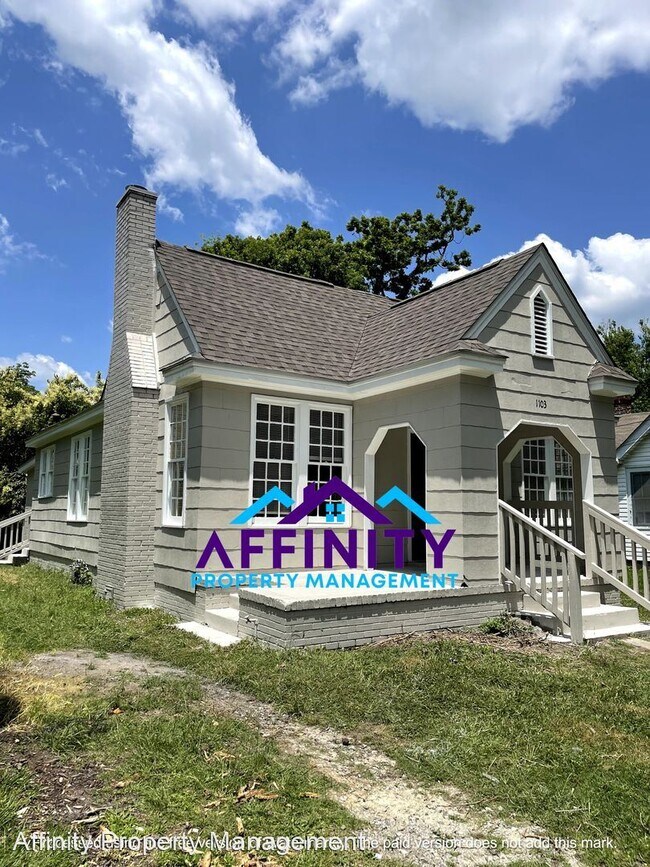 Building Photo - 3 br, 1 bath House - 1103 Bryan Ave