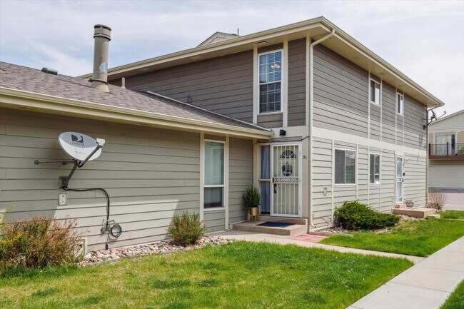 Foto del edificio - 1250 S Monaco St Pkwy