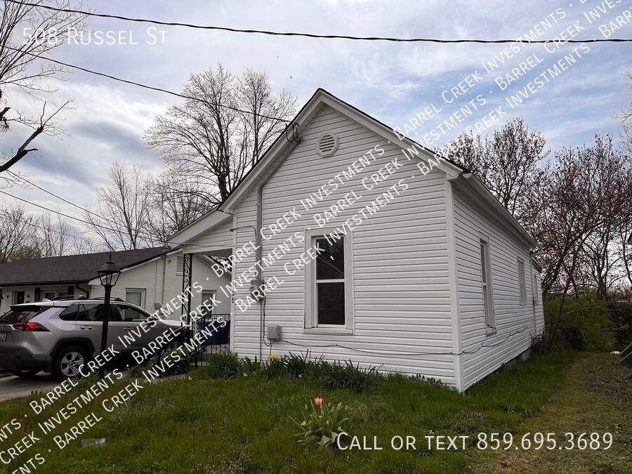 Primary Photo - 1-bed 1-bath House - 508 Russel St