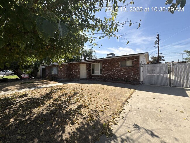 Foto del edificio - 2245 W Harvard Ave