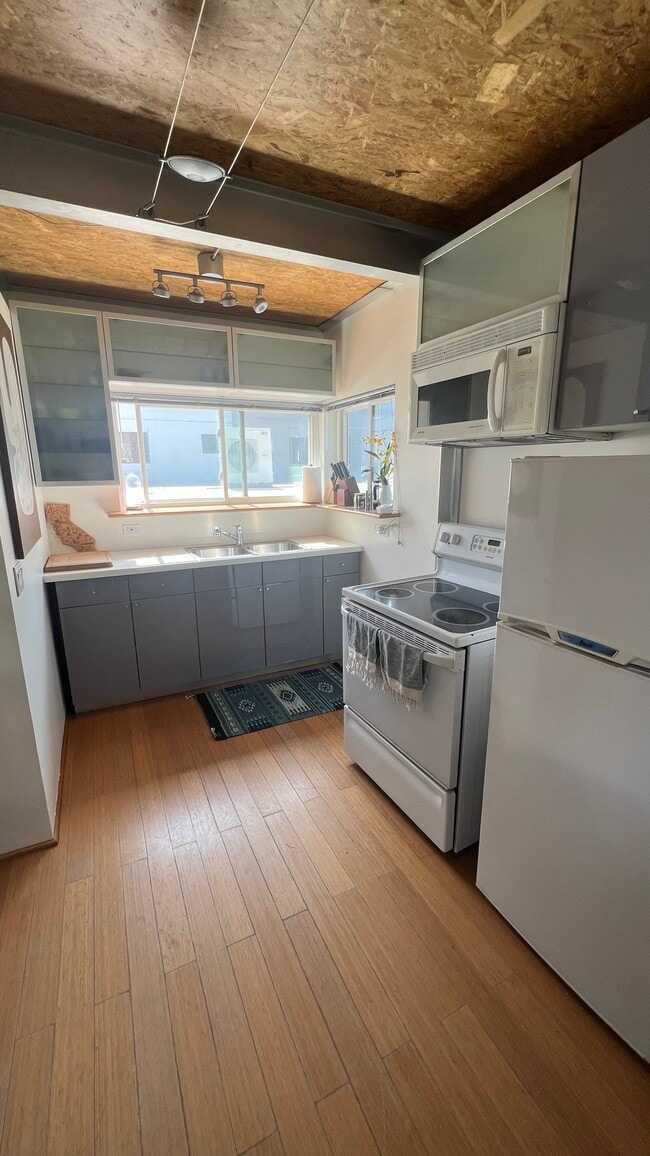 Foto del edificio - 1525-1522 Cabrillo Ave