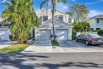Building Photo - 11845 SW 99th St