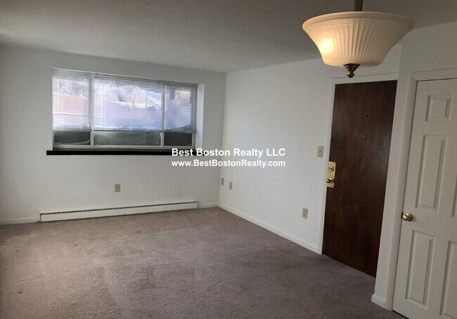 Building Photo - 216 Revere Beach Pkwy