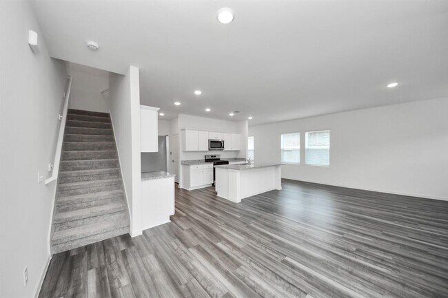 Foto del edificio - 10304 Florance Spring Dr