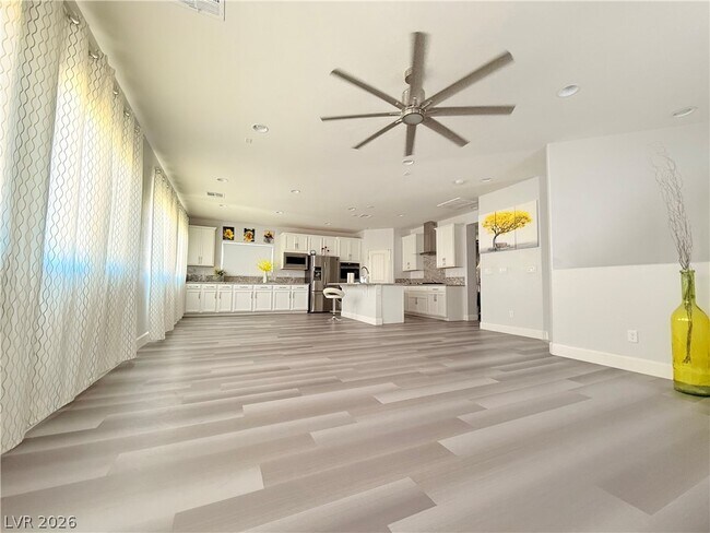 Foto del edificio - 7764 Gallego Plains Dr