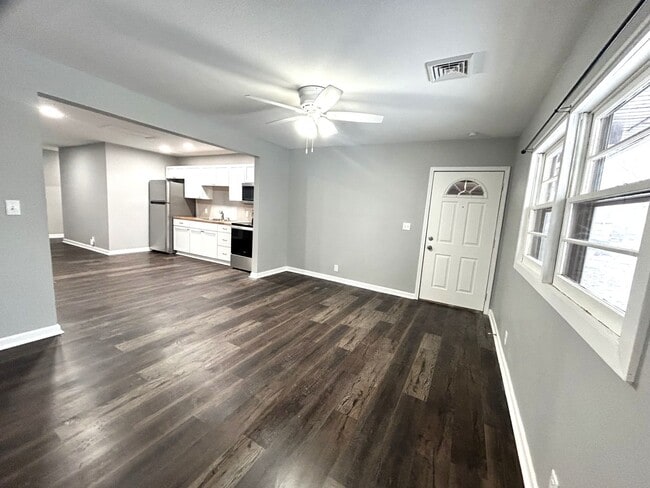 Foto del edificio - 2941 S 10th St