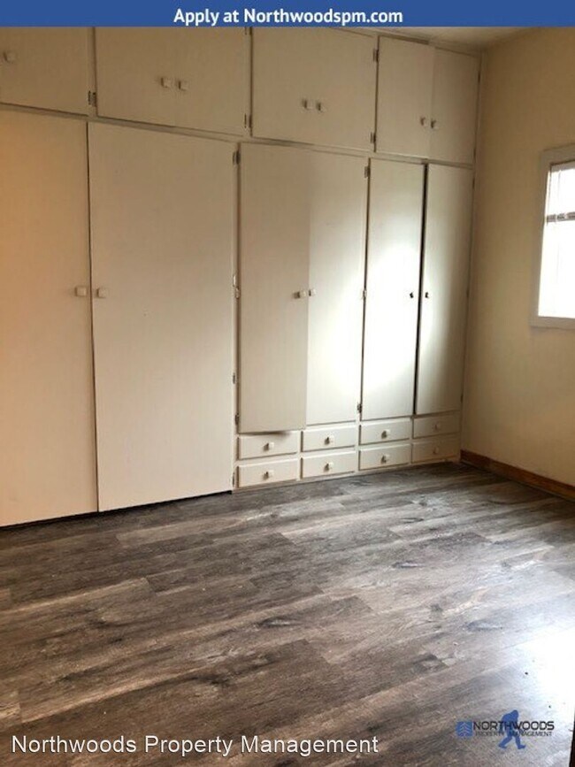 Foto del edificio - Studio, 1 bath House - 307 N Ivy Unit 2