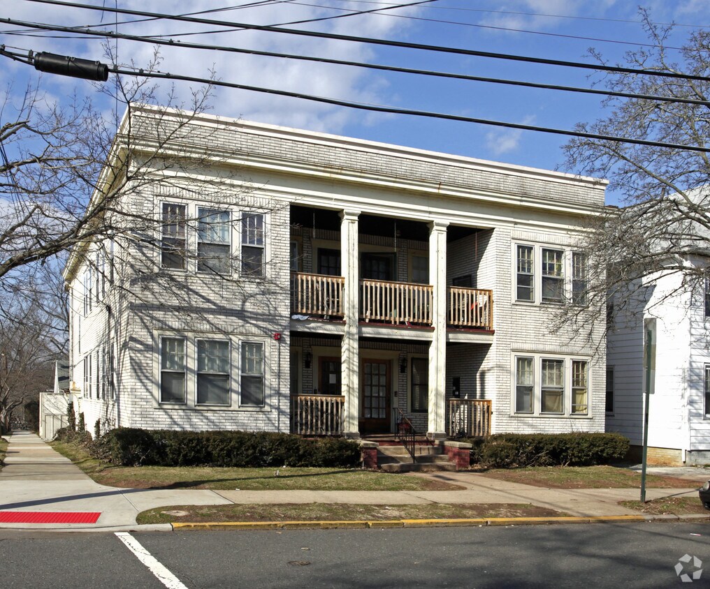 Foto del edificio - 39 Huntington St