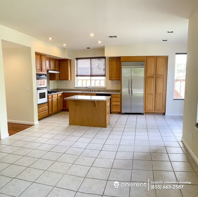 Building Photo - 4 br, 3 bath House - 4759 Persimmon Drive -