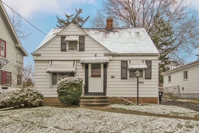 Building Photo - 3435 E 147th St