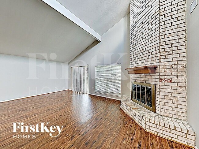 Foto del edificio - 1308 Wilson Dr