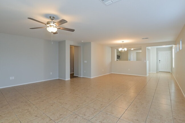 Building Photo - 12575 N Cottonseed Ln