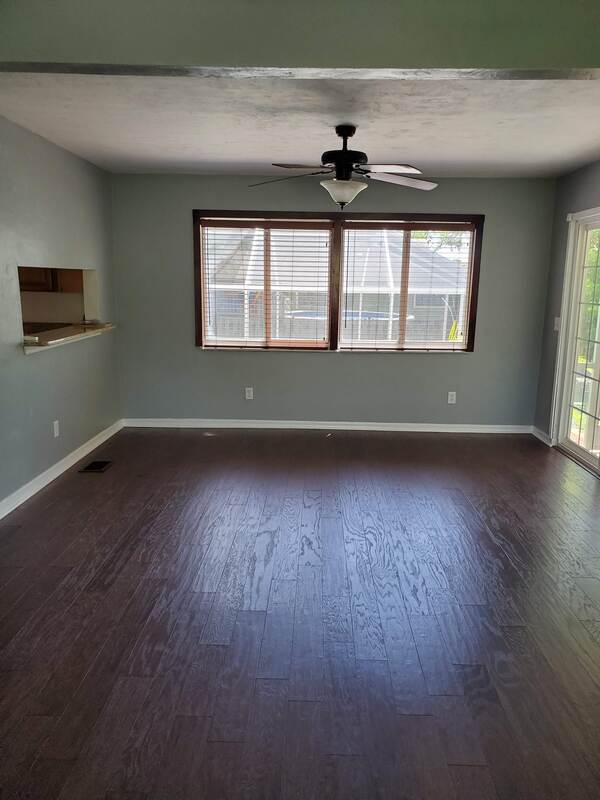 Foto del edificio - 18229 Hemlock Rd