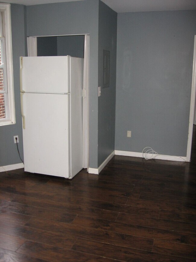 Foto del edificio - 1506 W Ruscomb St