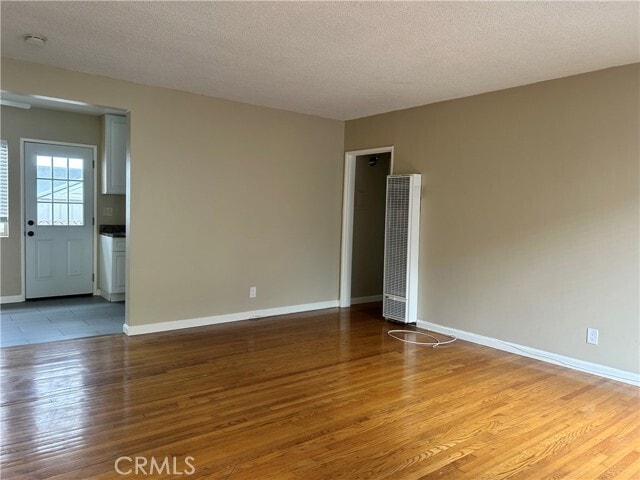 Building Photo - 14720 Budlong Ave