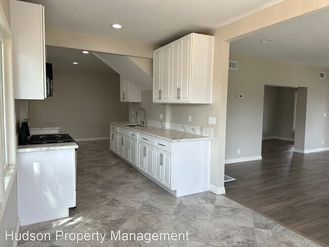 Foto del edificio - 4 br, 2.5 bath House - 182 S. Rancho Ave