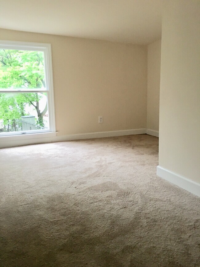 Bedroom - 15 West Street