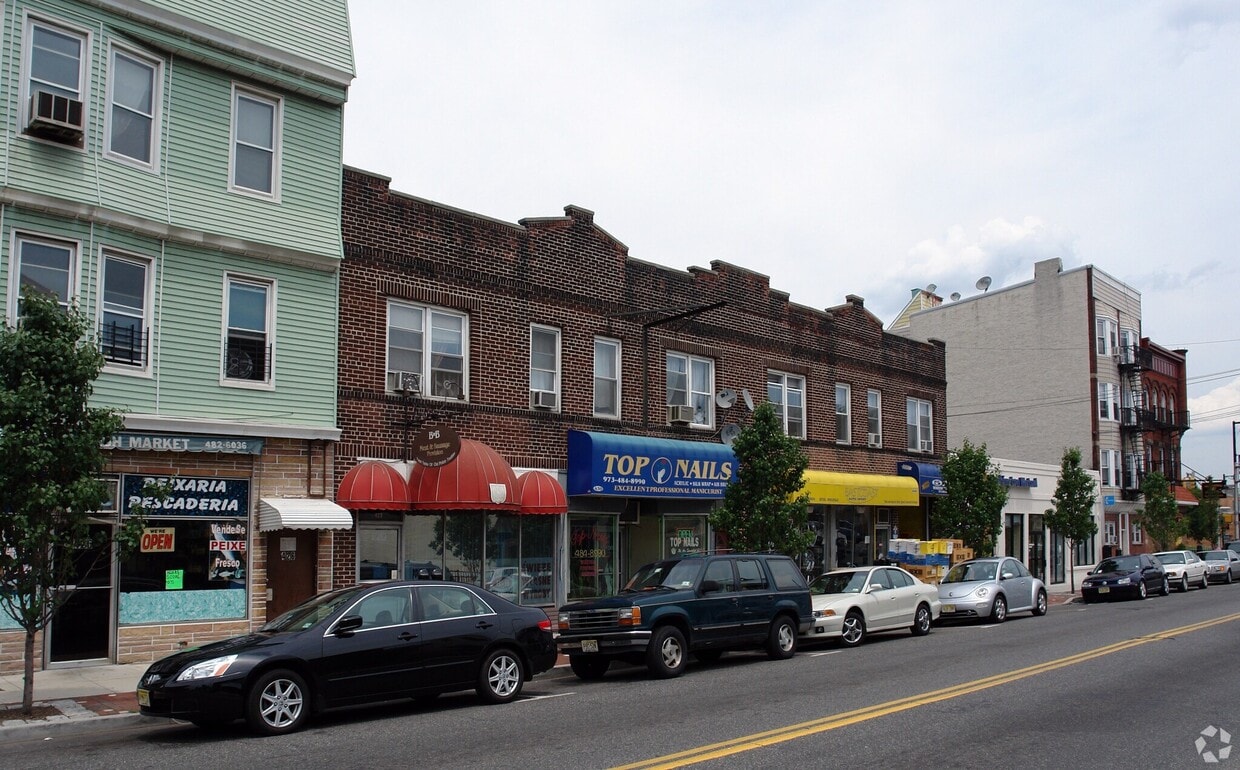 Foto del edificio - 432 Harrison Ave