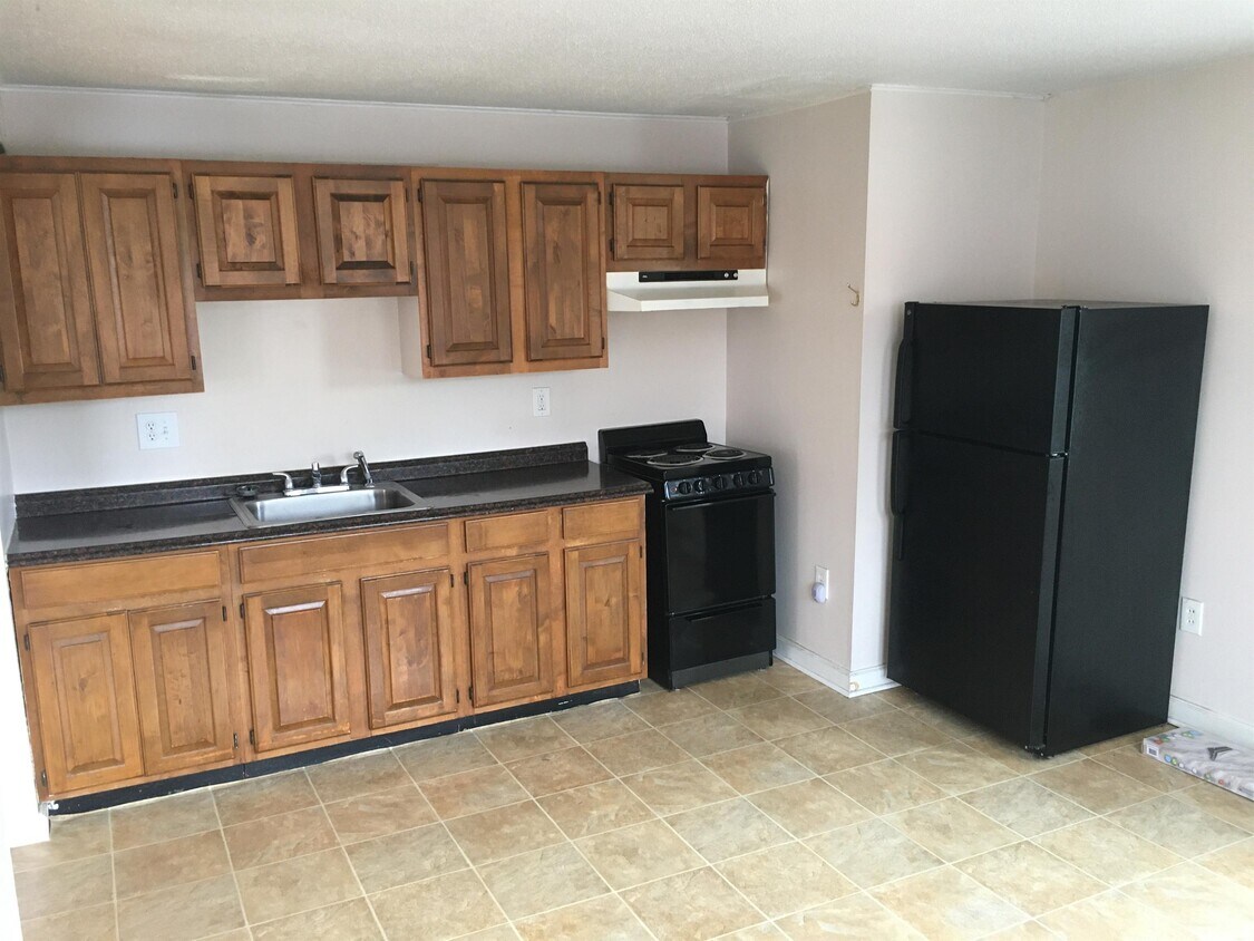 Foto principal - 3507 Claremont Rd