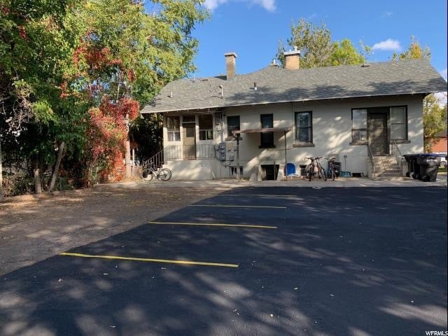 Building Photo - 340 200 N