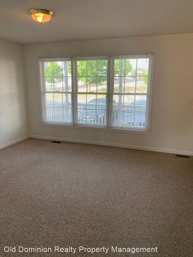 Foto del edificio - 3 br, 2.5 bath House - 1115 Nathan Hale Court