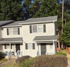 Building Photo - 6901 Glendower Rd