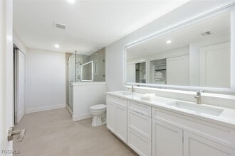 Building Photo - 707 Durion Ct