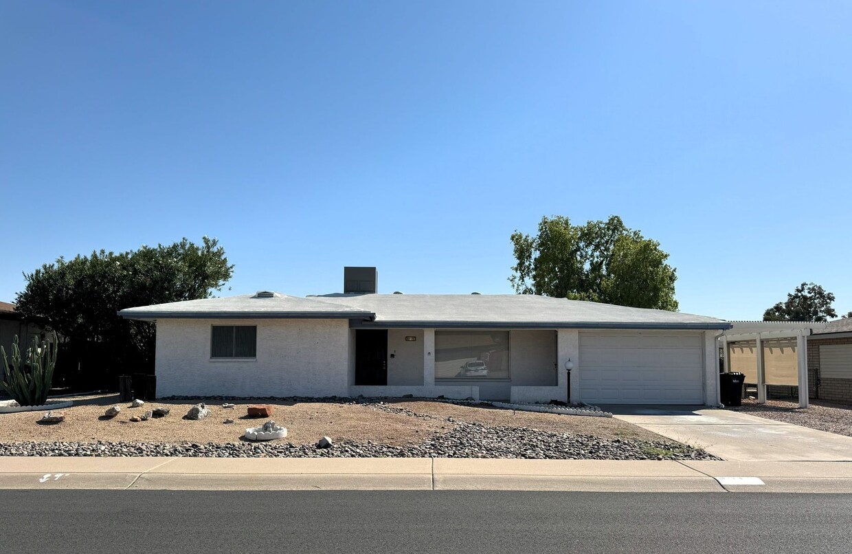 Primary Photo - ***MOVE IN SPECIAL***2 BEDROOM HOME WITH T...