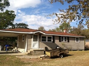 Building Photo - 2691 Bonds Ave