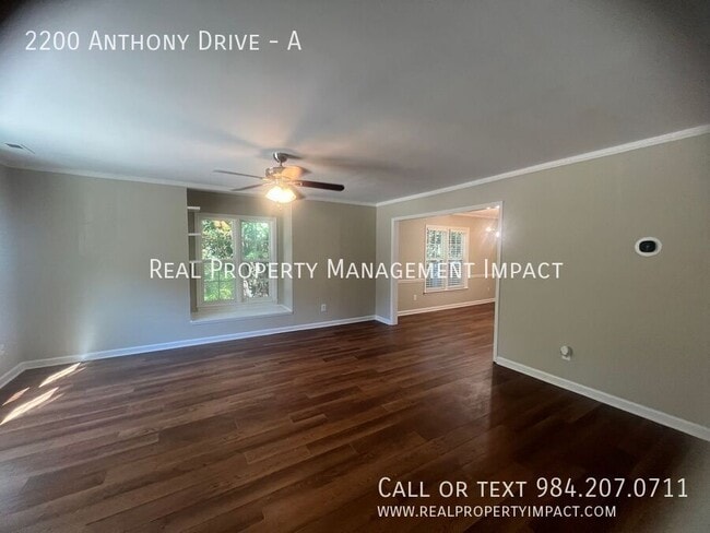 Building Photo - 2200 Anthony Dr