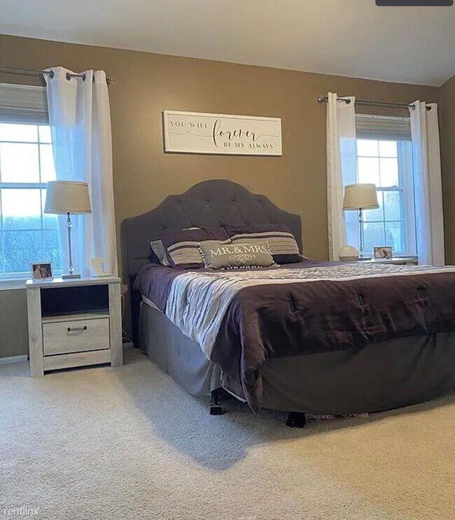 Building Photo - 3 br, 3 bath Townhome - 1720 Brookstone Drive