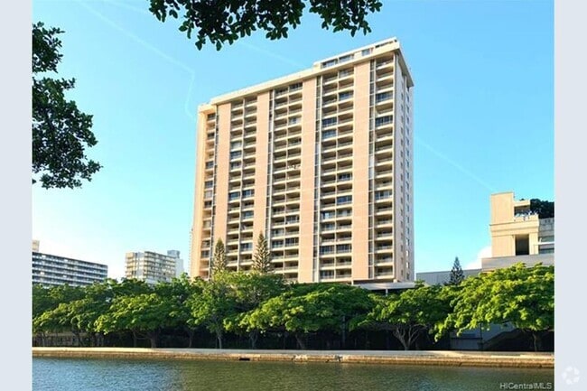 Building Photo - 1848 Kahakai Dr