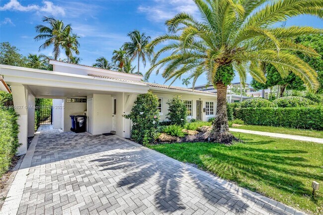 Foto del edificio - 1205 SE 11th Ct