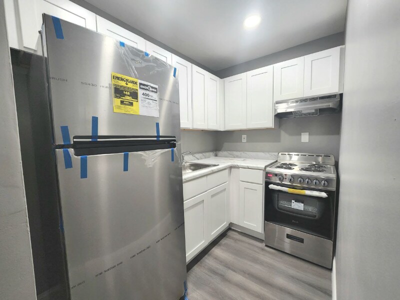 Foto del edificio - 2405 W Jarvis Ave