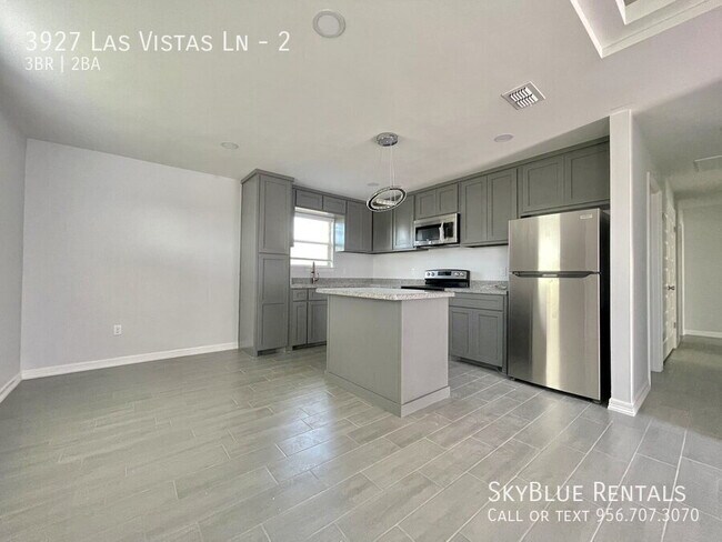 Foto del edificio - 3927 Las Vistas Ln