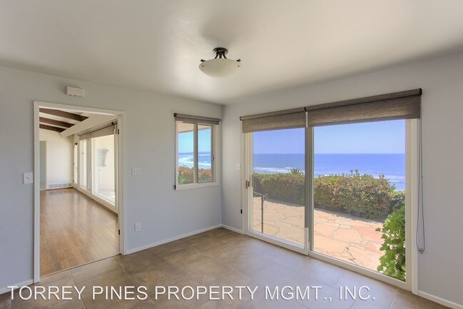 Foto del edificio - 5236 Chelsea St