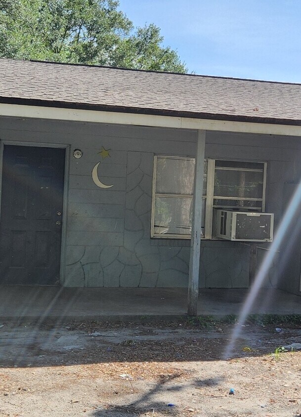Primary Photo - Stockade 3