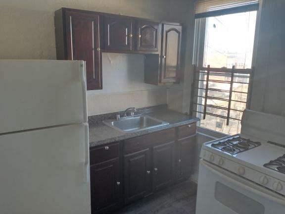 Building Photo - 1938 W Lexington St