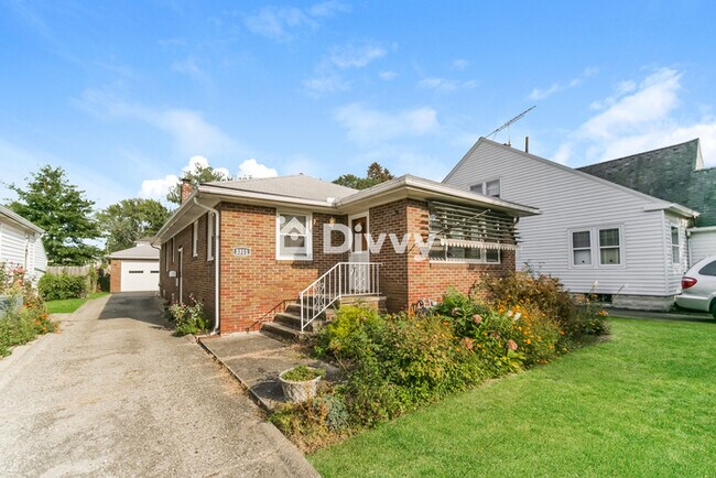 Foto del edificio - 3311 Lexington Ave, Lorain, OH 44055