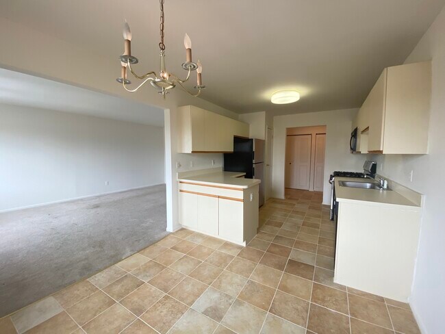 Foto del edificio - 56 Riverview Ct