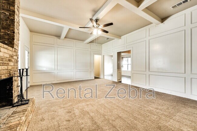 Building Photo - 500 Woodhollow Dr