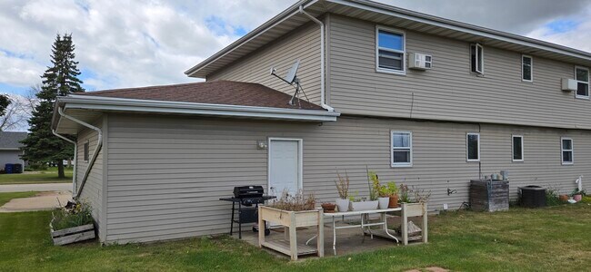 Foto del edificio - 2177 Country Ln