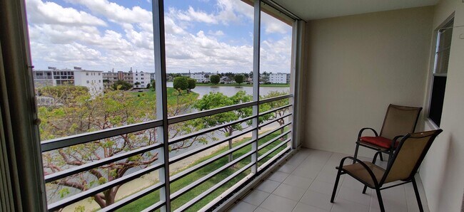 Balcony View - 4025 Newcastle B