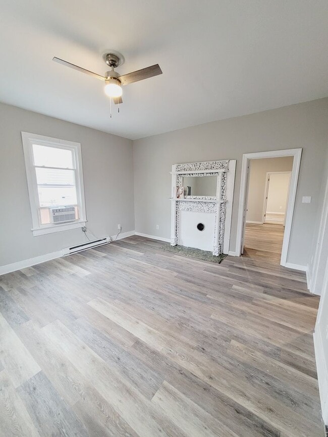 Building Photo - 1114 Bedford Ave