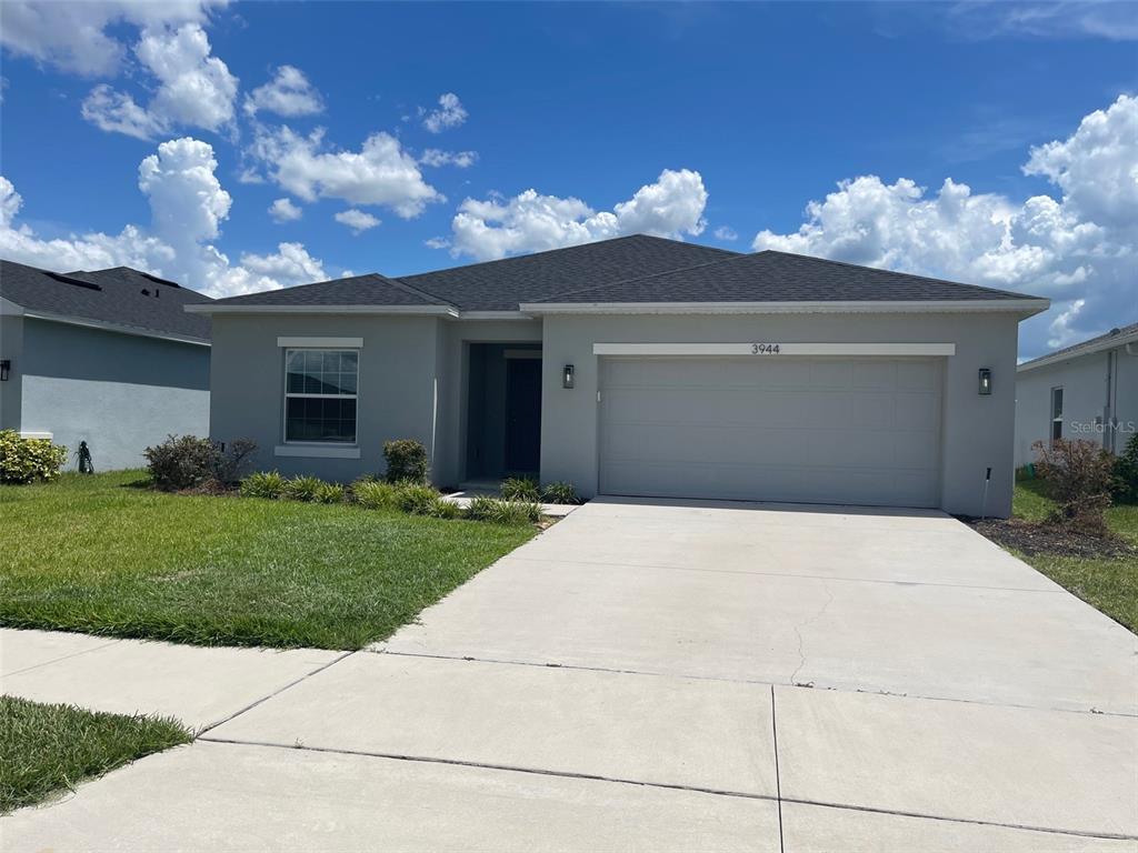 Foto principal - 3944 Fescue St