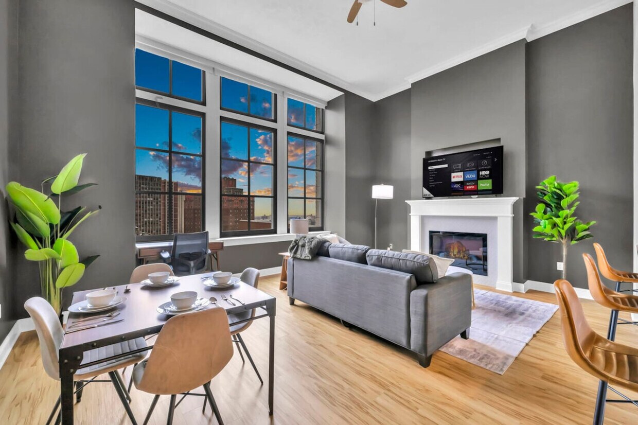 Foto principal - 1228 Euclid Ave