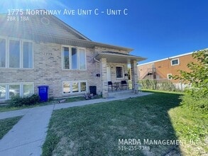 Building Photo - 1775 Northway Ave