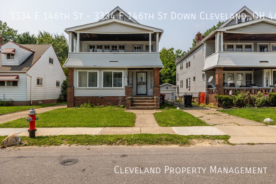 Primary Photo - Charming Cleveland Duplex